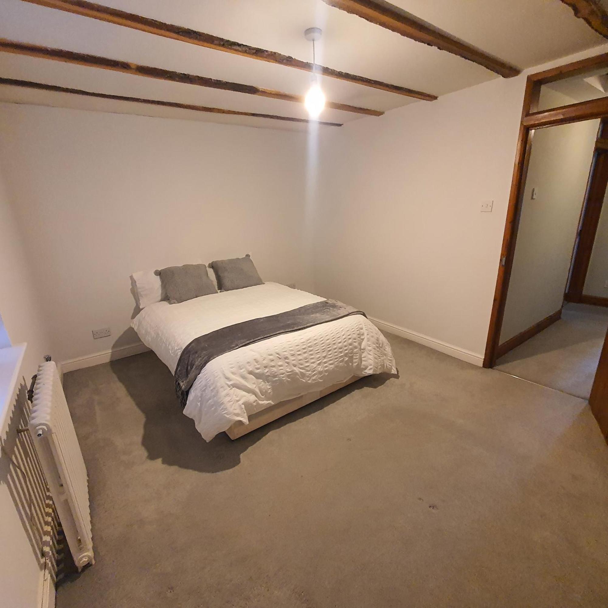 Beautiful And Cozy 2 Bedroom Apartment Біллерікі Екстер'єр фото