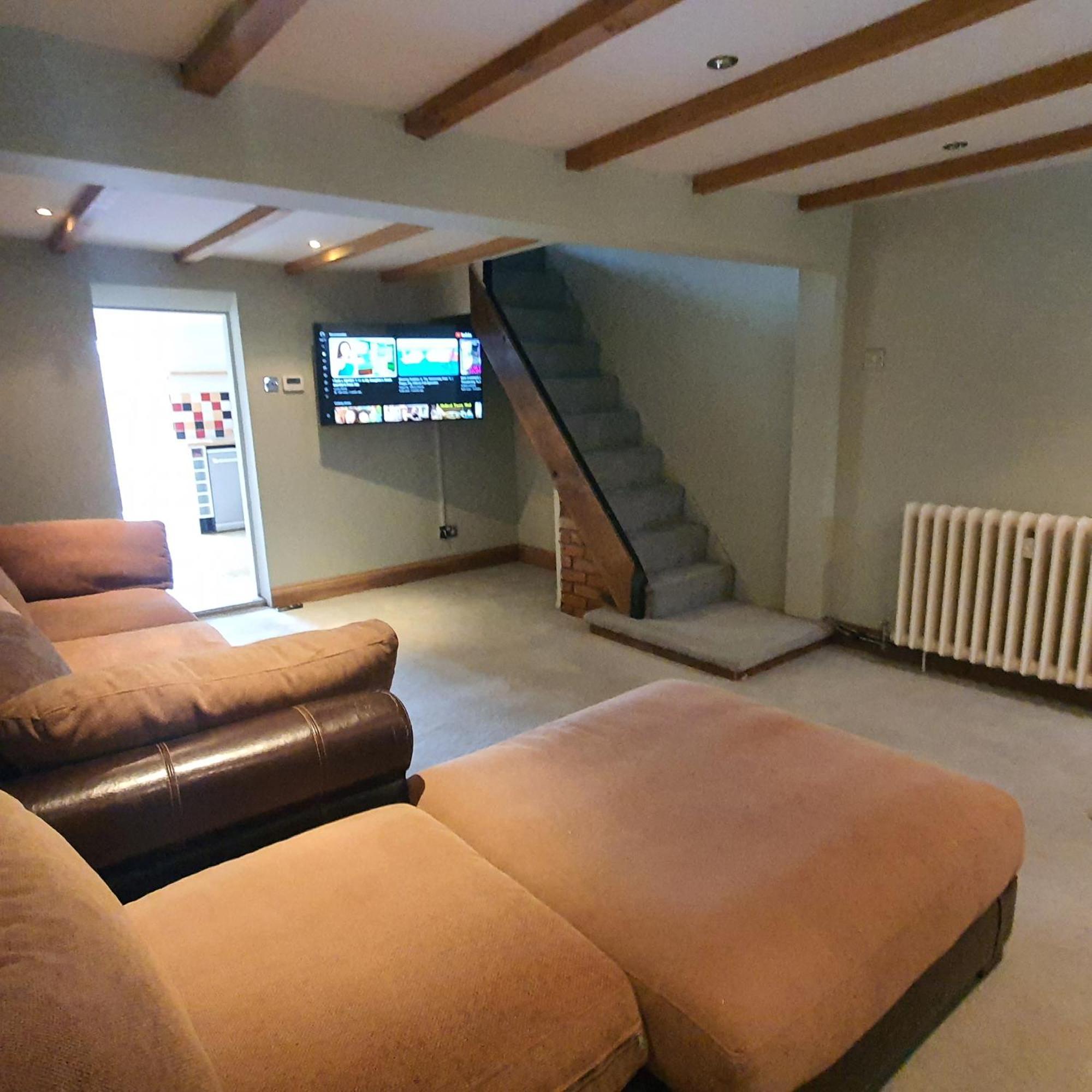 Beautiful And Cozy 2 Bedroom Apartment Біллерікі Екстер'єр фото
